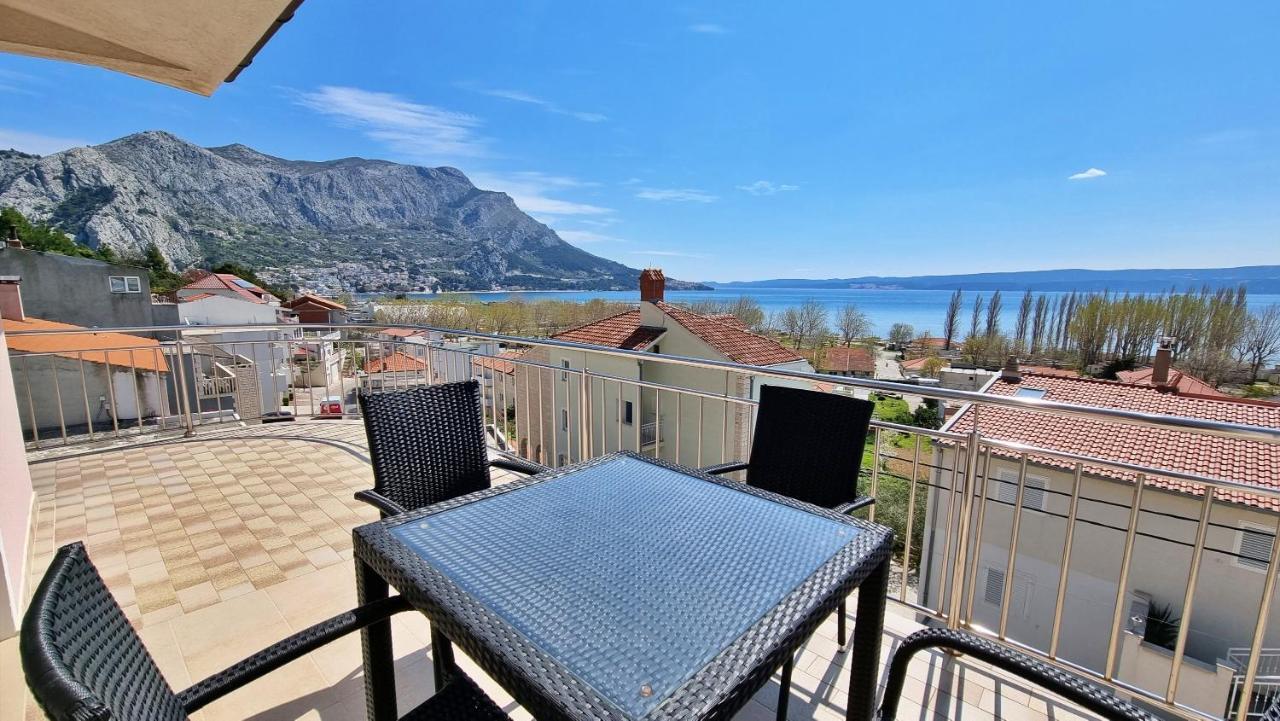 Apartments Stare Duce 6 Оміш Екстер'єр фото