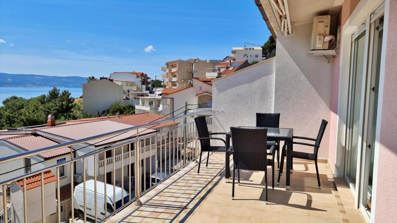 Apartments Stare Duce 6 Оміш Екстер'єр фото