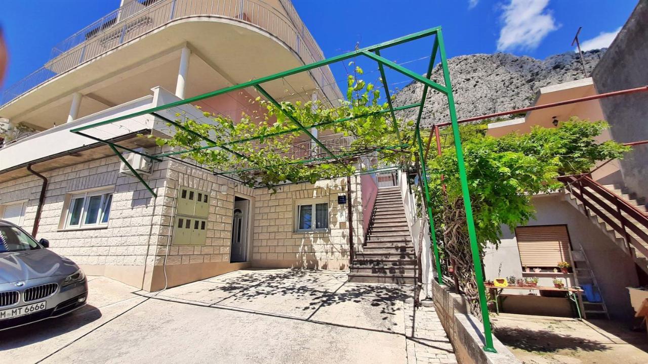 Apartments Stare Duce 6 Оміш Екстер'єр фото