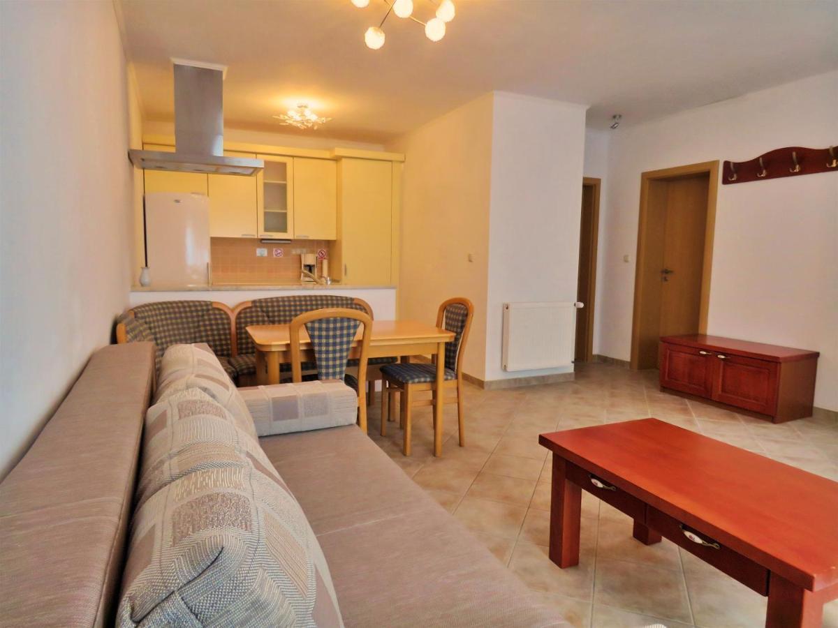 Apartments Stare Duce 6 Оміш Екстер'єр фото